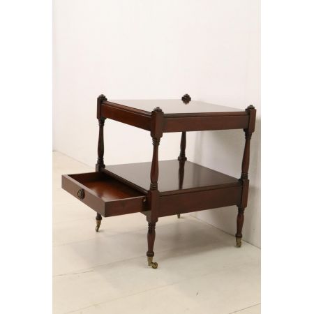 Englischer Lamp Table auf Rollen, in Mahagoni