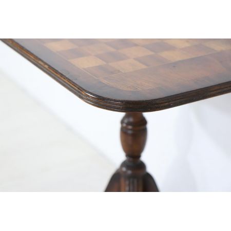 Englischer Spieltisch / Schachtisch, eindrucksvolle Patina