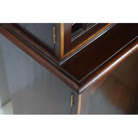 Englisches Breakfront Bookcase im Regency Stil, in Mahagoni