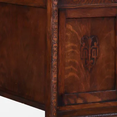 Grammophonschrank Alt