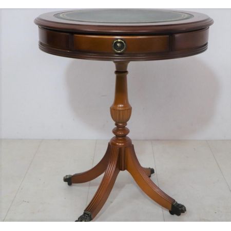 Handgefertigter Drum Table "Esher" in Eibe mit grünem Leder, englisch - sofort lieferbar
