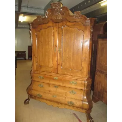 Barocker Schrank