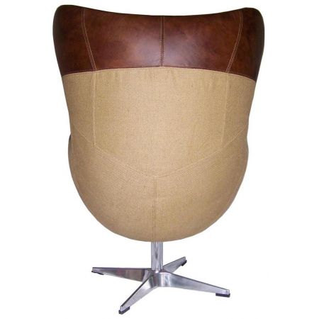 Brauner Ledersessel mit Drehfunktion