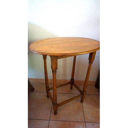 Englischer ovaler Beistelltisch Eiche