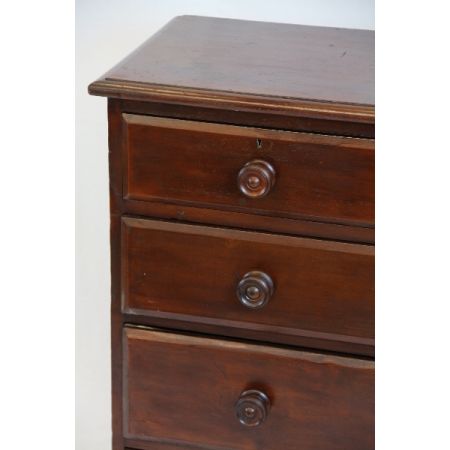 Massivholz Mahagoni Kommode aus dem 19. JH