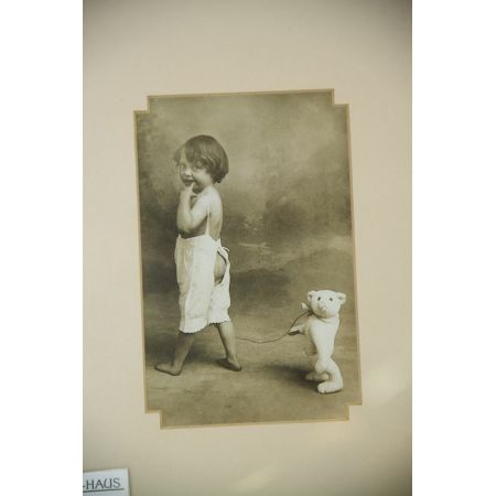 Altes Kinderfoto "Kind und Teddy"