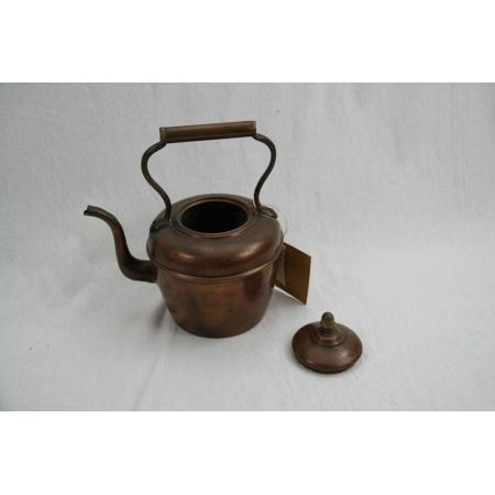 Schöner alter Kupferkessel