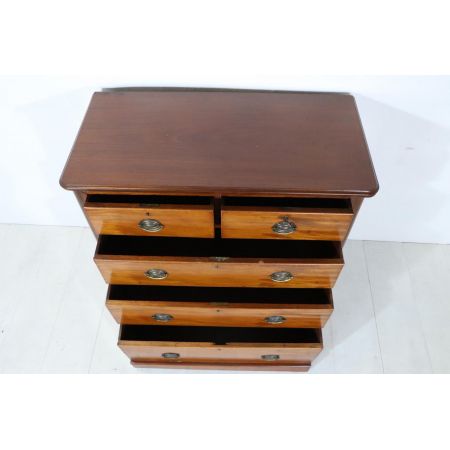 Klassische englische Kommode mit 5 Schubladen