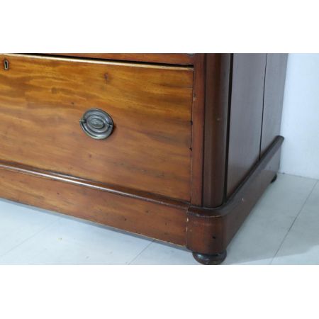 Klassische englische Kommode mit 5 Schubladen