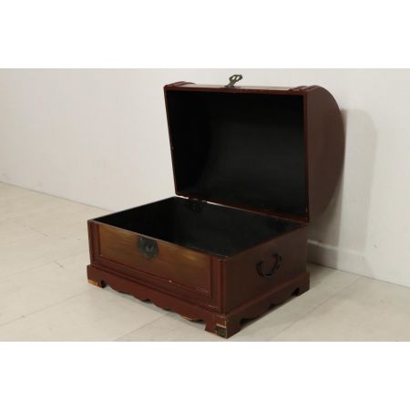 Kleine Vintage Truhe mit Angel-Motiv, handbemalt