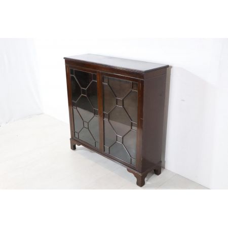 Kleines Display Cabinet / Bookcase im Regency Stil, in Mahagoni