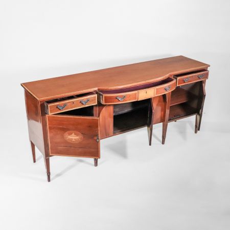 Bow fronted Sideboard aus Mahagoni mit Amphoren Intarsien, Victorian Buffet, Anrichte, Konsolenschrank