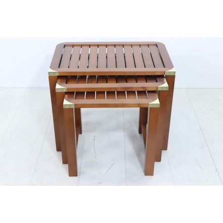 Maritimes Nest of Tables im Military Style in Eibe