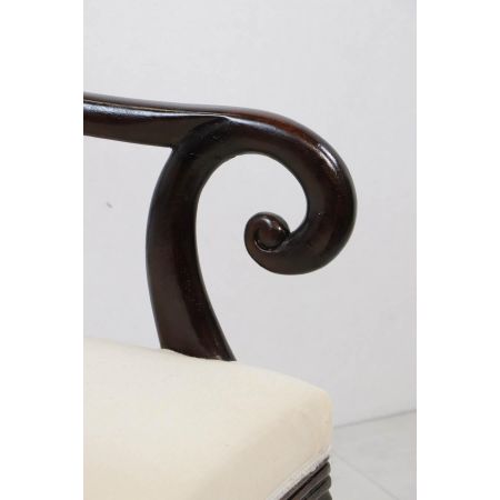 Massiver Esszimmerstuhl aus Massivholz im viktorianischen Stil