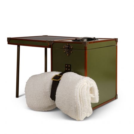 Authentic Models Elegant Picnic Box MF178