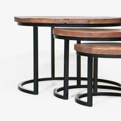 Industrial Style Nest of Tables Mason, Mangoholz und schwarzer Metallrahmen