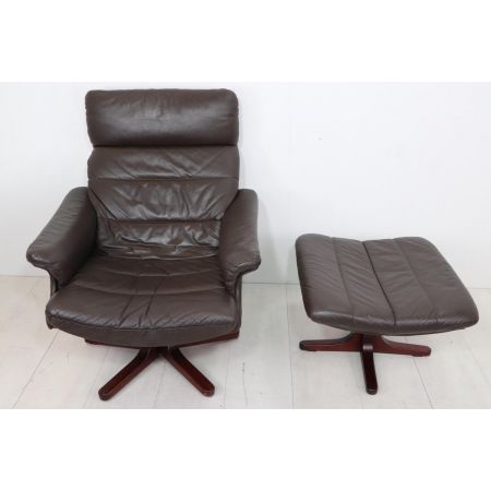 Original Vintage Fernsehsessel mit Hocker, 60er Jahre, skandinavischer Stil