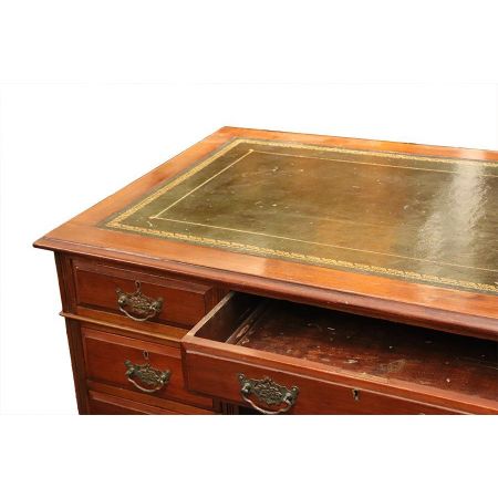 Originaler "Pedestal Desk" Schreibtisch aus Mahagoni