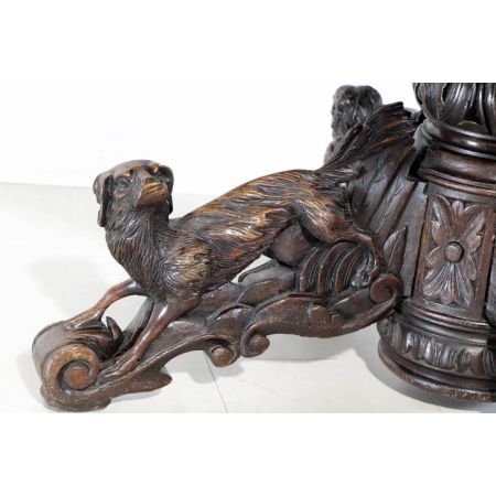 Ovaler antiker  französicher Jagdtisch aus Massivholz,massiver Eichentisch mit autentischer Patina