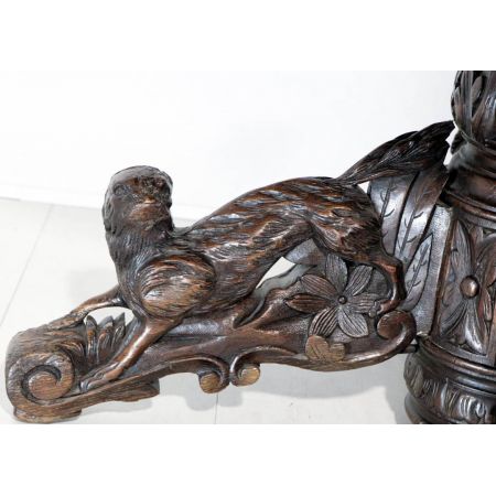 Ovaler antiker  französicher Jagdtisch aus Massivholz,massiver Eichentisch mit autentischer Patina