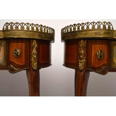 Paar antiker French Marble Top Side Tables