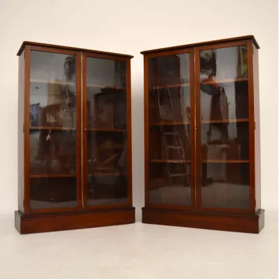 Paar Antiker Mahagoni Bücherregale Vitrine Showcase Bücherschrank