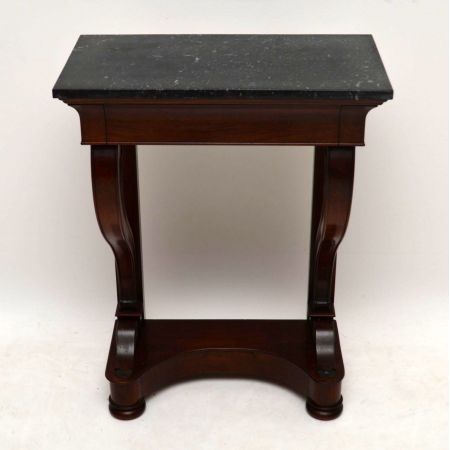 Antike Mahagoni Tische mit Marmor