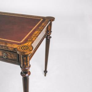Regency Style Writing Desk, Schreibtisch, Büro Tisch mit Ledereinlage