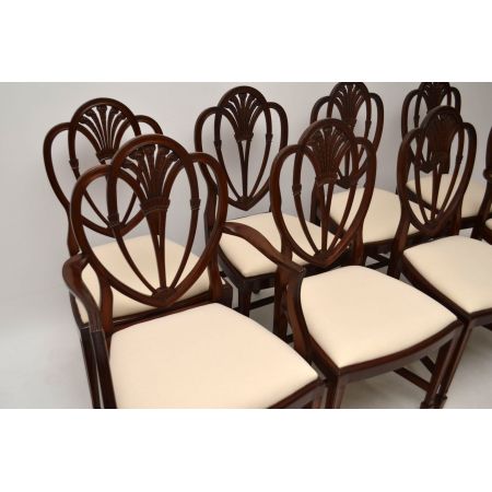 Antik-Set von 8 antiken Mahagoni-Esszimmerstühlen