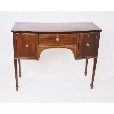 Antikes Sideboard aus massivem Mahagoni und schön geschwungener Bowfront