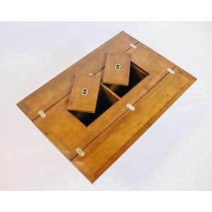 Military Campaign "Glasgow" Tisch, Sofatisch aus Massivholz