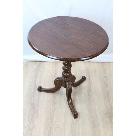 Runder Winetable/ Beistelltisch mit gedrechselten Beinen England 1870