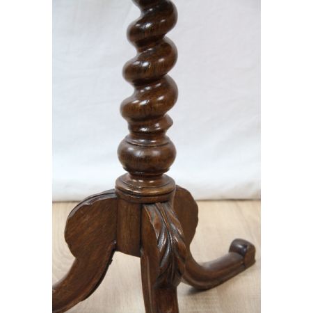 Runder Winetable/ Beistelltisch mit gedrechselten Beinen England 1870