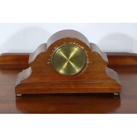 Stilvolle englische Kaminuhr mit Intarsien