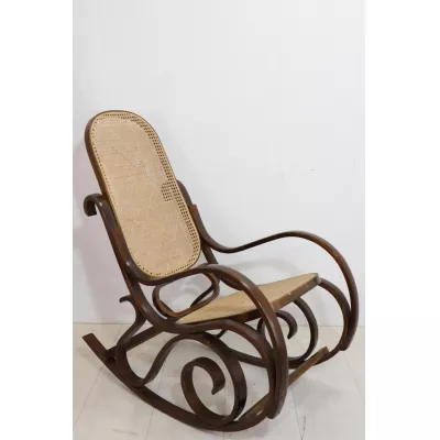 Thonet Stil Schaukelstuhl aus Bugholz mit Wiener Geflecht