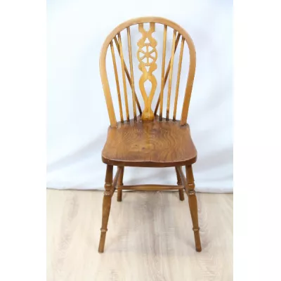   6  Wheel Back Chairs  Windsor stühle Original  