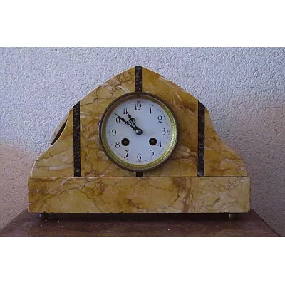 Uhr Mamor Optik