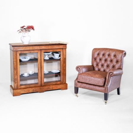 Viktorianische 2-türige Vitrine, Vitrinenschrank, Sideboard mit Intrasien aus Nussholz, englischer Bücherschrank, Burr-walnut Glasvitrinenschrank