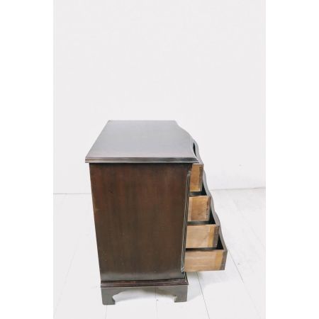 Viktorianische antike Serpentine Front Kommode in Mahagoni