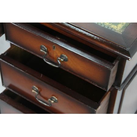 Schreibtisch Mhagoni Pedastal Desk grünes Leder 