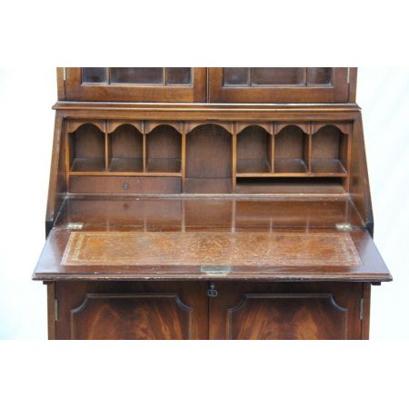 Aufsatzsekretär/ Bücherschrank mit Sekretär aus Mahagoniholz