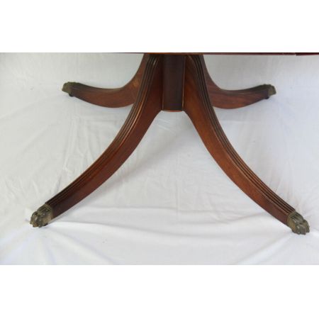 Antiker Esszimmertisch aus Massivholz im Regency Stil