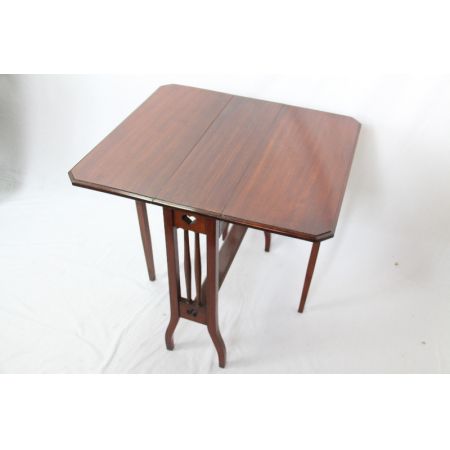 Antiker Drop Leaf Mahagoni Beistelltisch Sutherland 1920