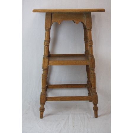 Beistelltisch, massives Eichenholz, England