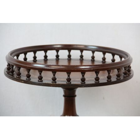 -galerie Beistelltisch Mhagoni England 1890 mit Ledertop
