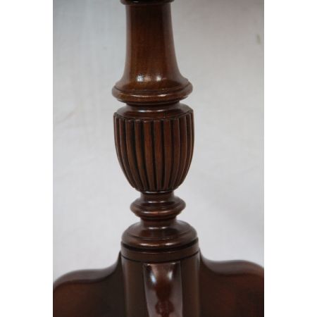 -galerie Beistelltisch Mhagoni England 1890 mit Ledertop