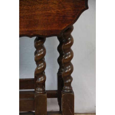 Klassischer Gateleg Table, Eiche massiv, gedrechselte Beine, Original aus England