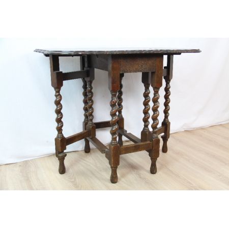 Klassischer Gateleg Table, Eiche massiv, gedrechselte Beine, Original aus England