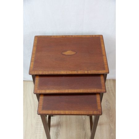 Nest of Table  Edwardian Tischsatz Beistelltische