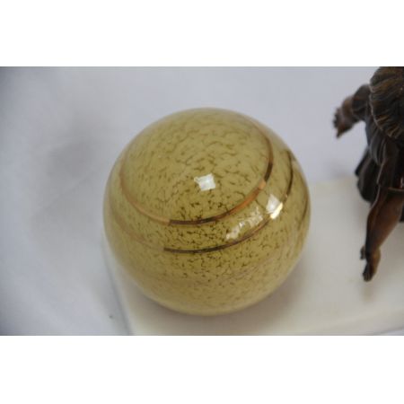 Tischlampe Mädchen im Art deco Stil, France, Original